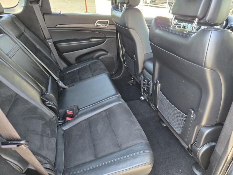 Used 2021 Jeep Grand Cherokee Laredo X 4x4