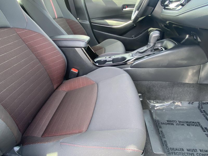 Used 2024 Toyota Corolla SEImage 12