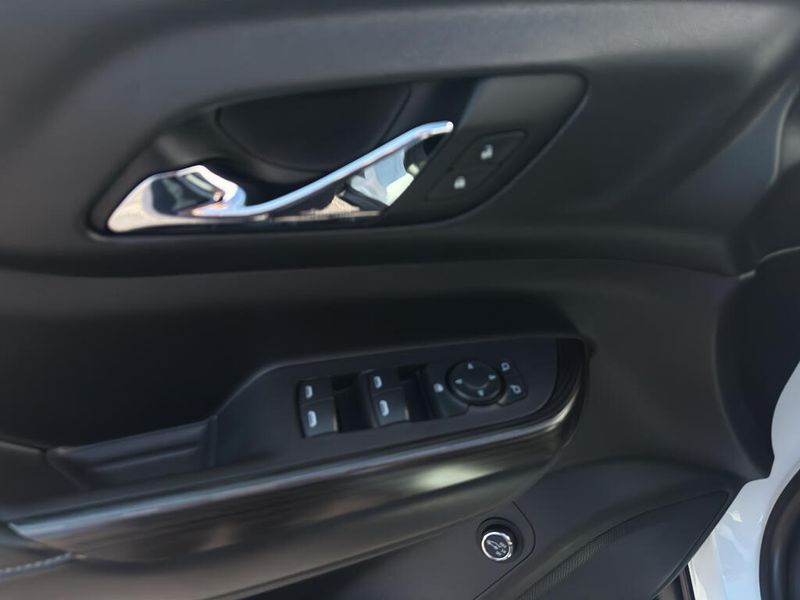 2018 Gmc Acadia SLT photo 4