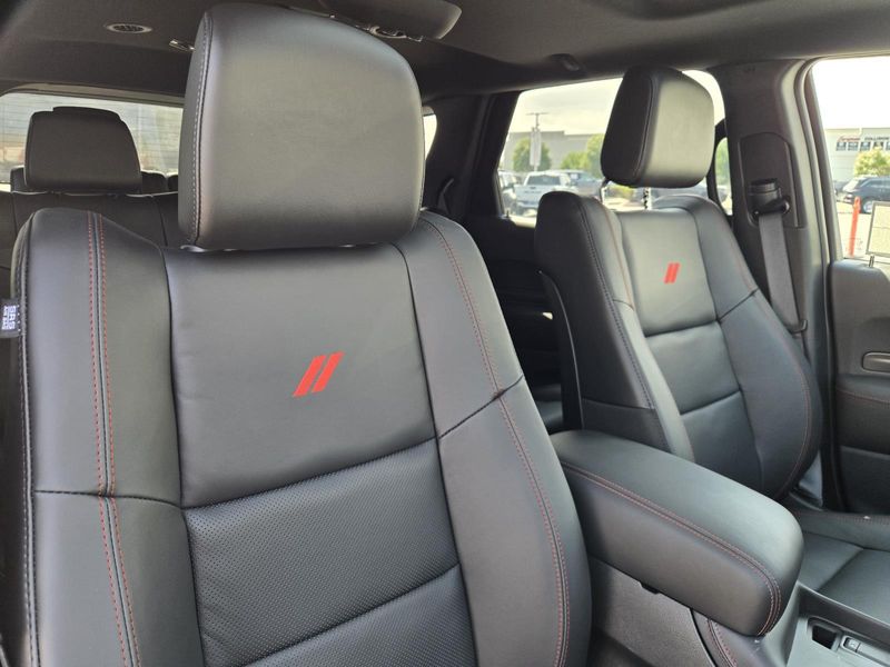 New 2026 Dodge Durango Gt Plus Awd Hemi V8