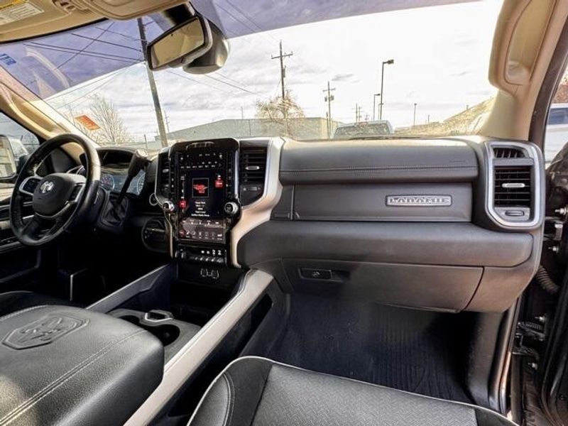 Used 2020 RAM 3500 LaramieImage 11