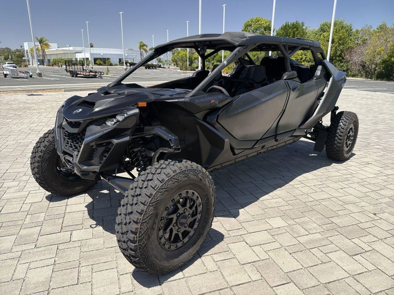 New 2026 Can-Am MAVERICK R MAX X RS 999T DCT Image 13