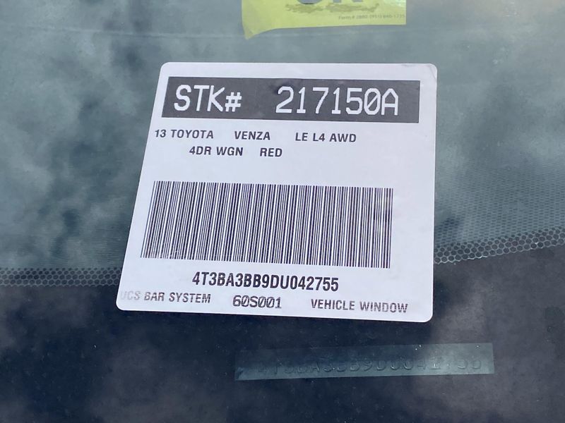 2013 Toyota Venza LEImage 32
