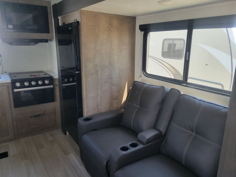 New 2027 KEYSTONE Springdale SG2120RKSWEImage 16
