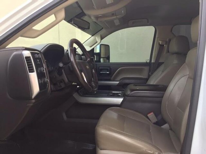 2017 Chevrolet Silverado 2500HD LTZImage 17