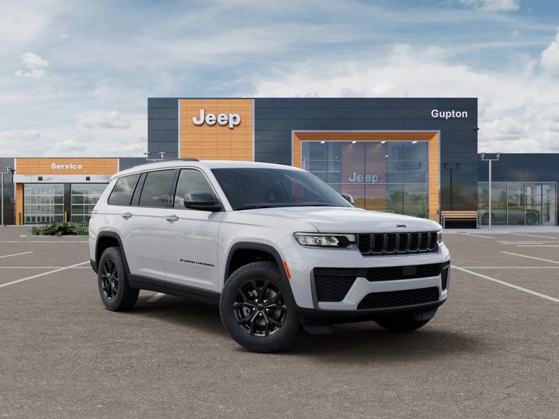 New 2026 Jeep Grand Cherokee L Laredo Altitude 4x4Image 5