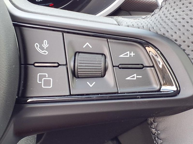 New 2026 Alfa Romeo Stelvio SprintImage 19