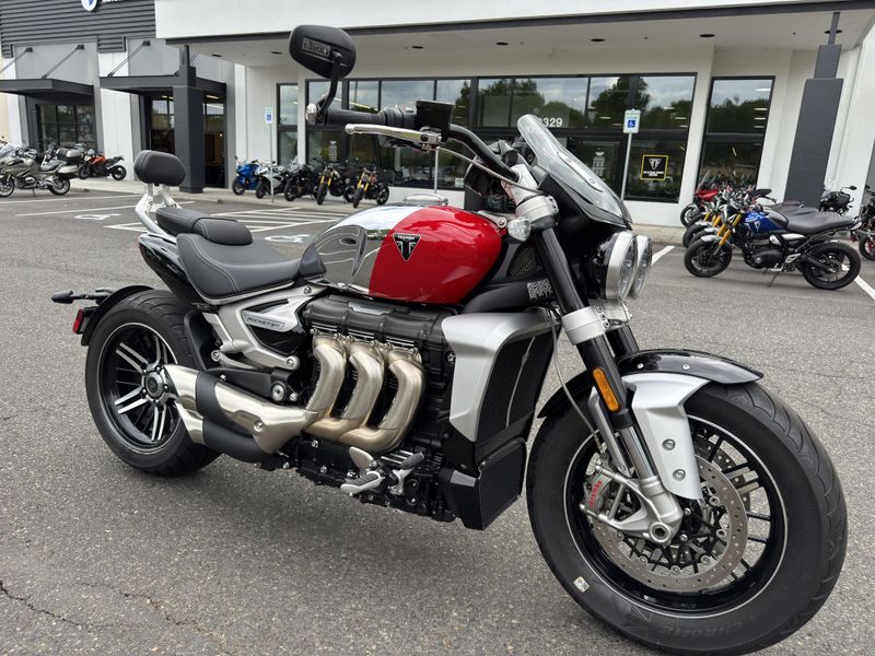 2023 Triumph Rocket III - GT Chrome Edition - DIABLO RED 