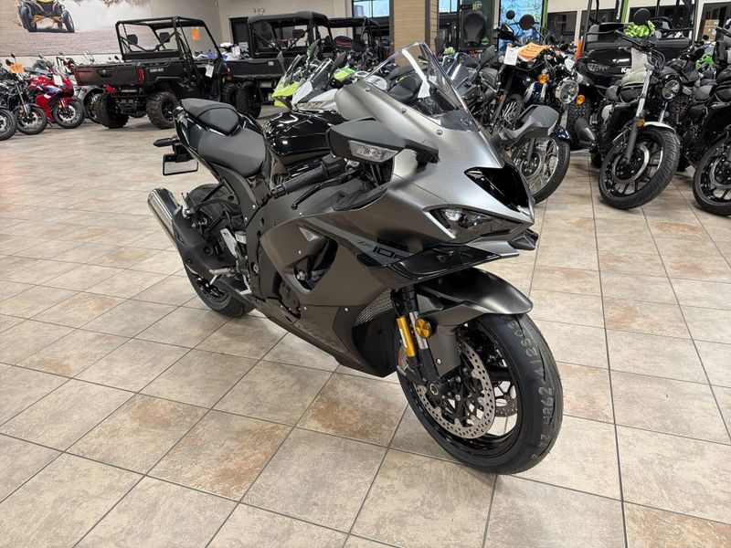 New 2026 Kawasaki NINJA ZX-10R Image 11