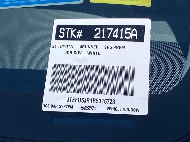 2024 Toyota 4Runner SR5 PremiumImage 32