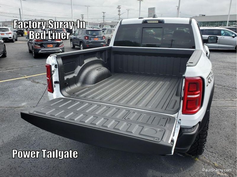 New 2026 RAM 1500 Rho Crew Cab 4x4 5'7' Box