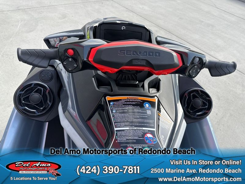 2024 Sea-Doo RXT-X 325 (SOUND SYSTEM) Image 10