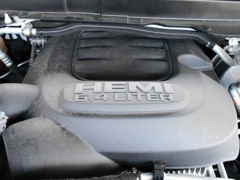 2019 RAM 3500 TradesmanImage 5