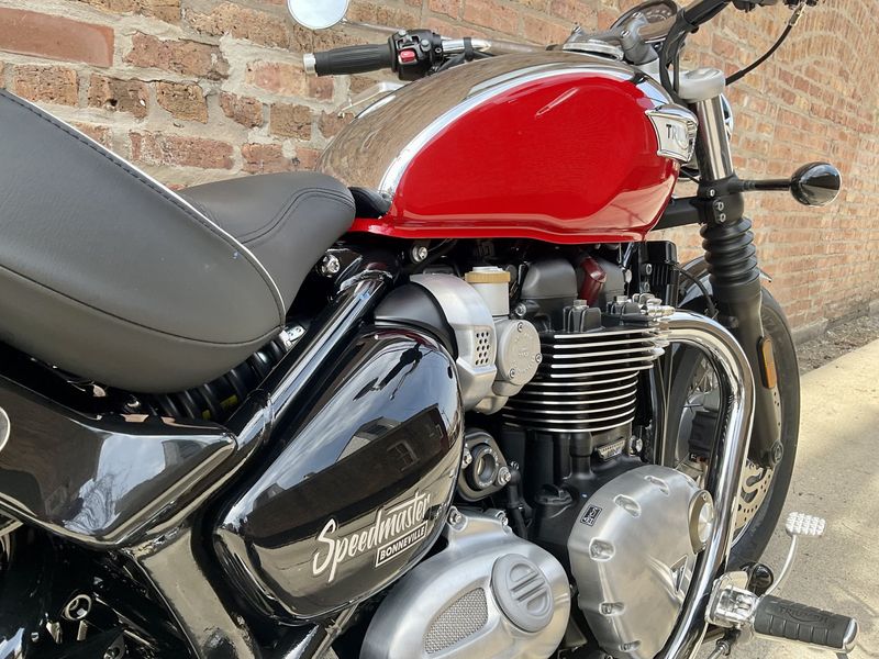 2023 Triumph Bonneville Speedmaster Chrome EditionImage 7