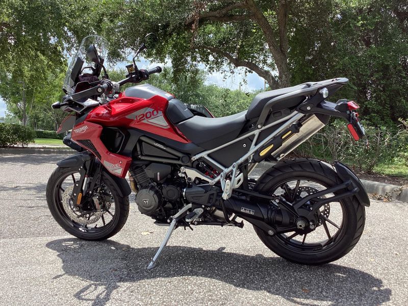 2025 Triumph Tiger 1200 GT Pro 