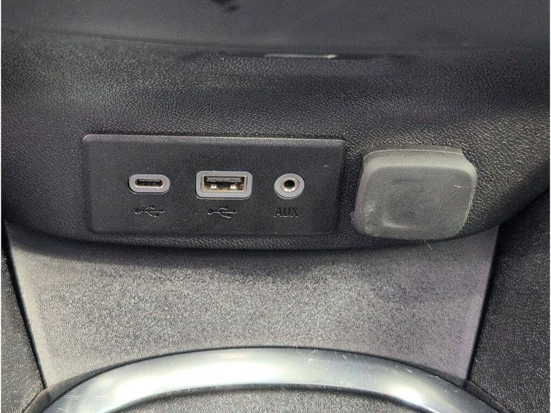 Used 2024 Chevrolet Malibu LTImage 17