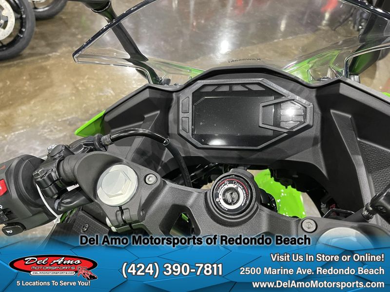 2024 Kawasaki NINJA 500 KRT EDITION Image 16