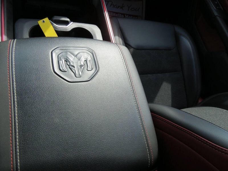 2020 RAM 1500 Rebel 4x4 4dr Crew Cab 5.6 ft. SB PickupImage 32