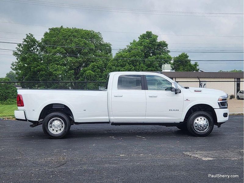 New 2026 RAM 3500 Limited Longhorn Crew Cab 4x4 8' Box