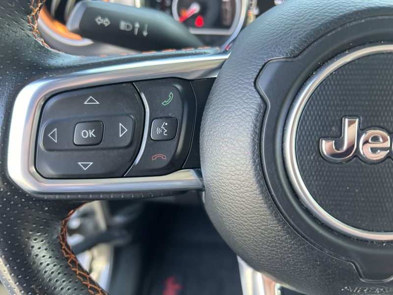 2020 Jeep Gladiator MojaveImage 9