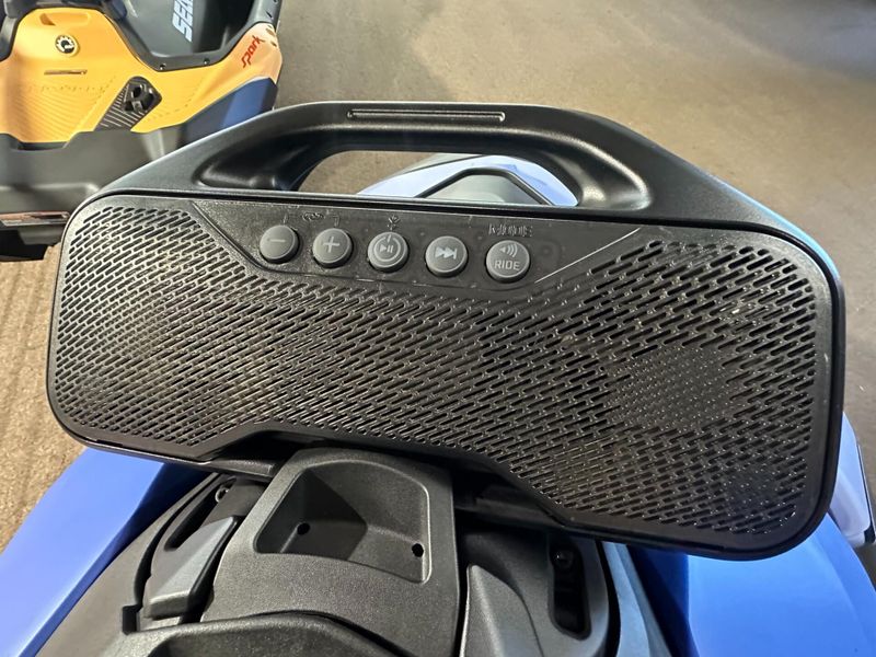 New 2024 Sea-Doo SPARK FOR 2 90 (SOUND SYSTEM) Image 13