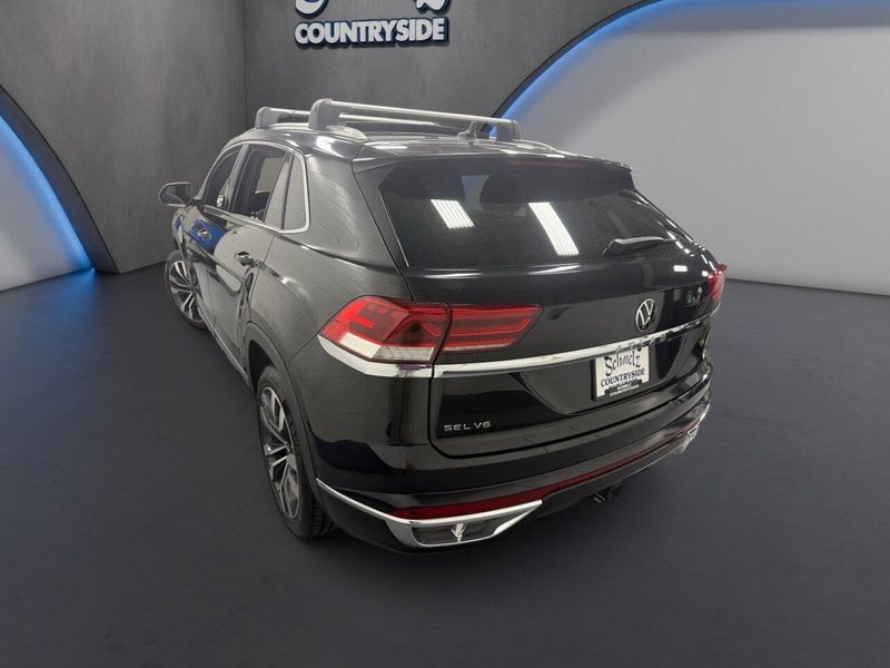 Used 2023 Volkswagen Atlas Cross Sport V6 AWD SEL Premium R-LineImage 11