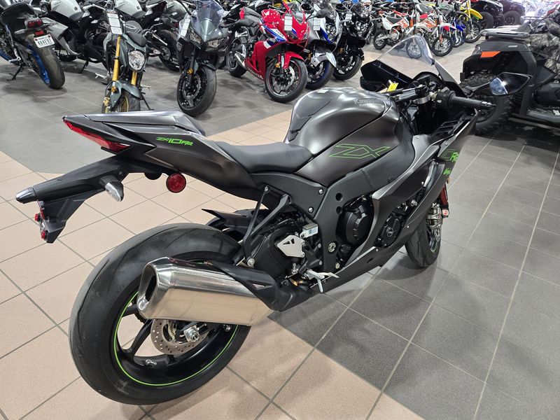 2025 Kawasaki NINJA ZX10RR ABS Image 5