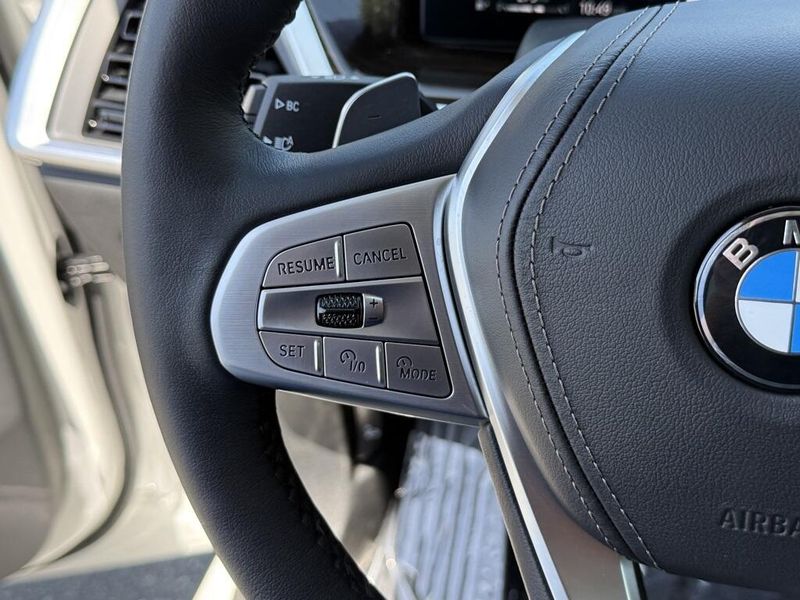 2025 BMW X7 xDrive40iImage 26