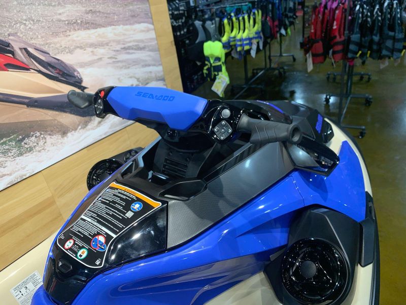 New 2025 Sea-Doo WAKE PRO 230 (SOUND SYSTEM) Image 15