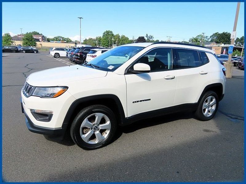 2021 Jeep Compass LatitudeImage 1