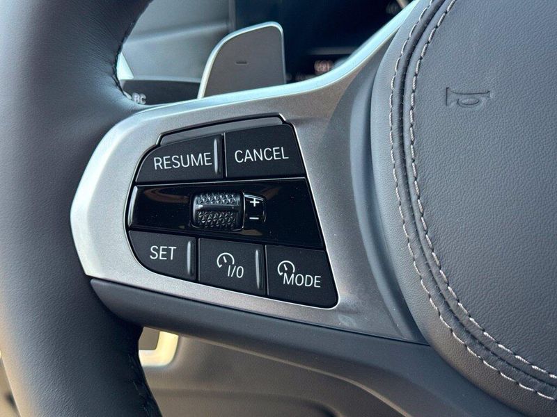 New 2027 BMW X7 xDrive40iImage 22