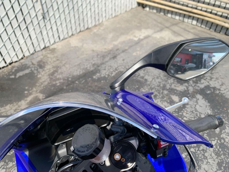 Used 2025 Yamaha YZF-R1 CA Image 20