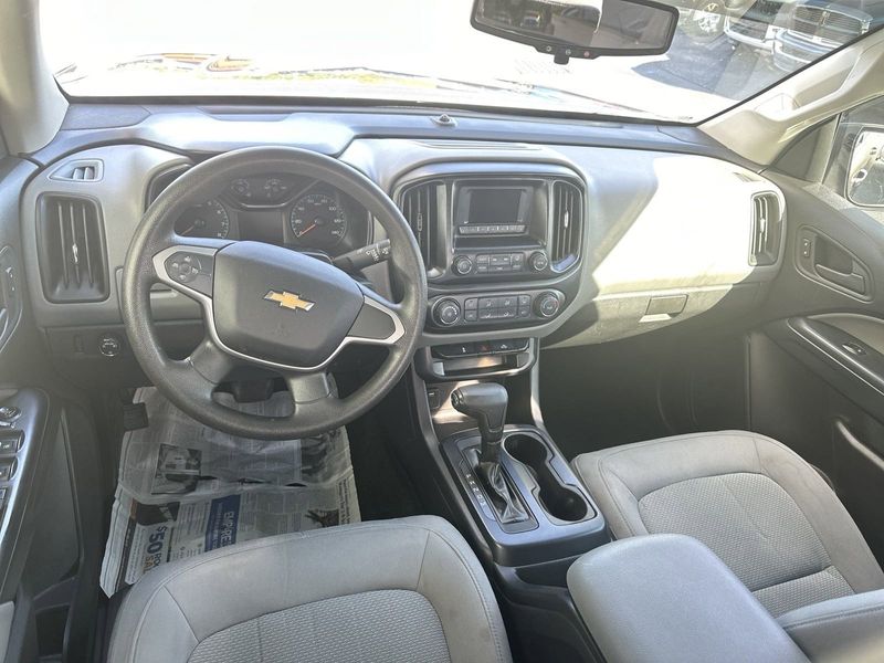 2016 Chevrolet Colorado 2WD WTImage 11
