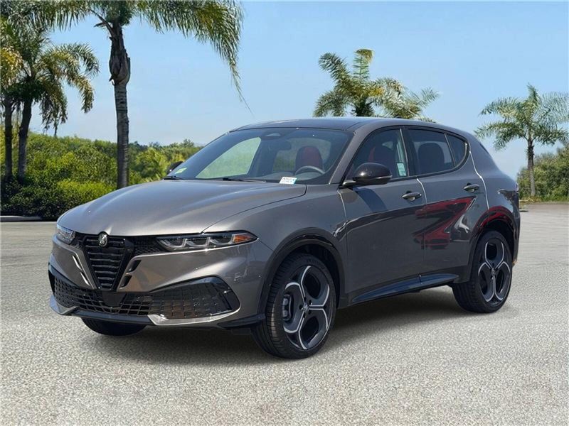 New 2026 Alfa Romeo Tonale Sprint Awd