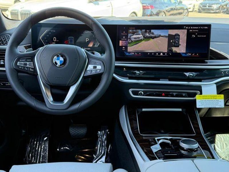 New 2026 BMW X5 xDrive40iImage 26