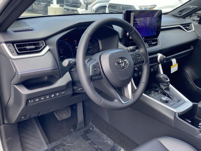 New 2025 Toyota RAV4 Hybrid XSEImage 13