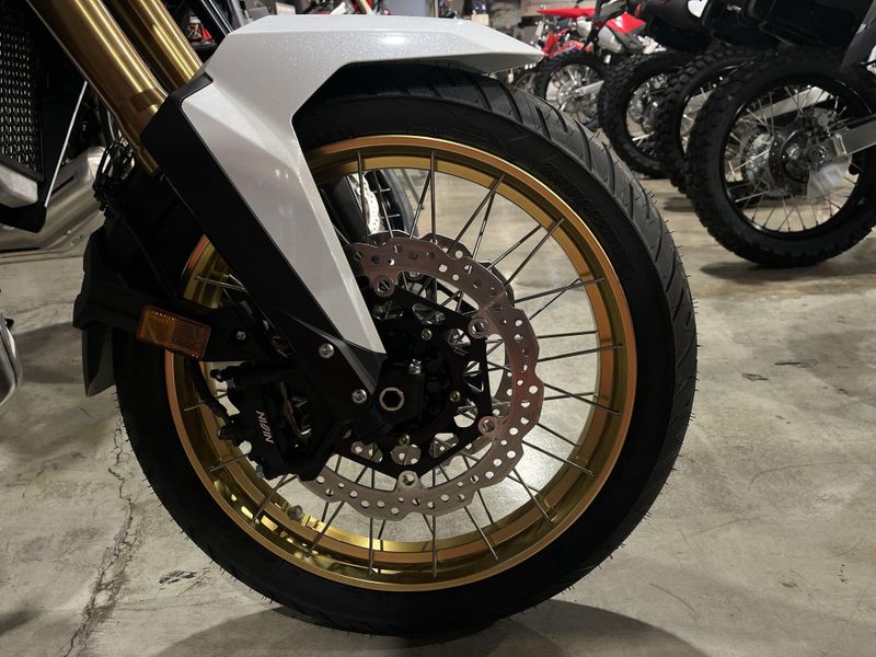 New 2025 Honda AFRICA TWIN ADV SP ES Image 13