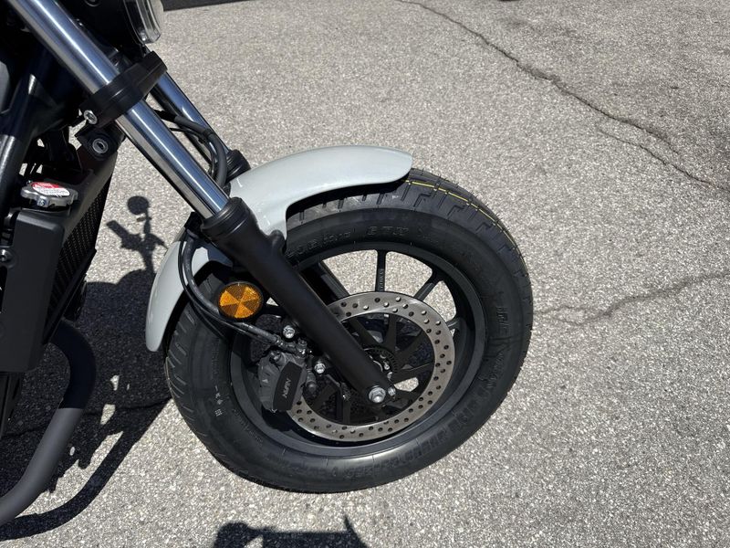 New 2026 Honda REBEL 300 E-CLUTCH Image 10