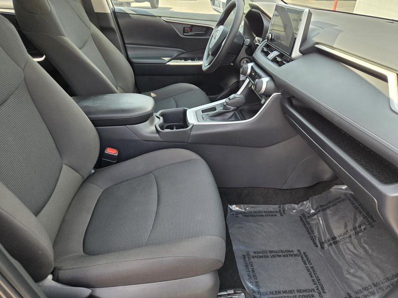 Used 2025 Toyota RAV4 LE FWD (Natl)