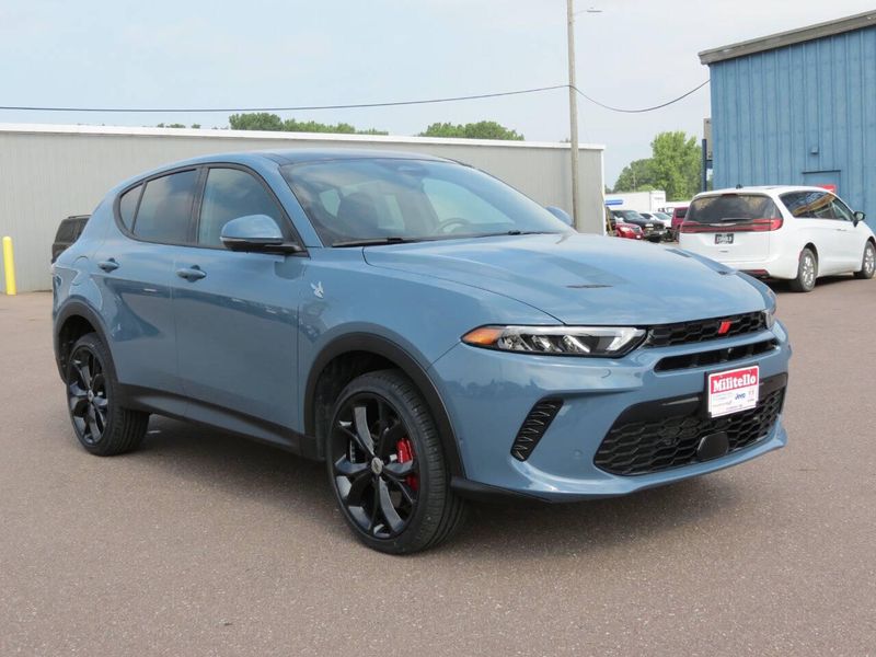 Used 2023 Dodge Hornet GT Plus AWD 4dr CrossoverImage 10