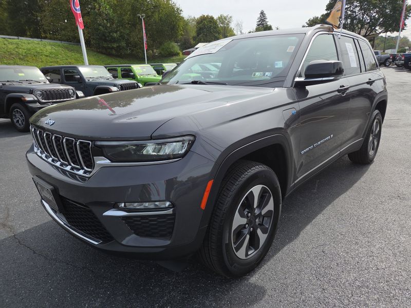 2023 Jeep Grand Cherokee 4xe photo 7