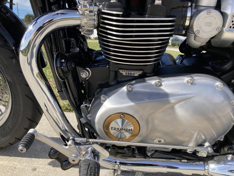 2025 Triumph Bonneville Speedmaster