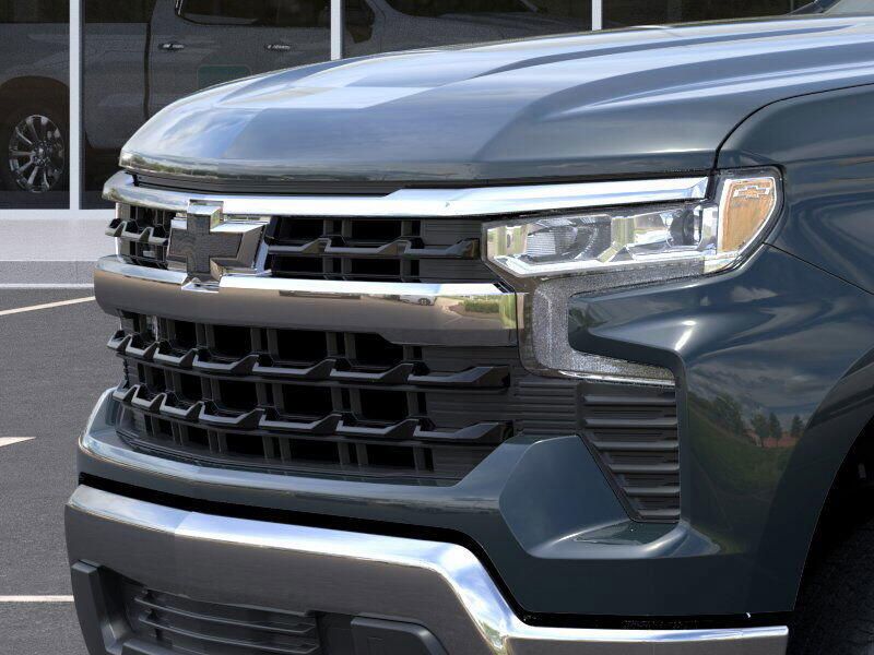 2025 Chevrolet Silverado 1500 LTImage 13