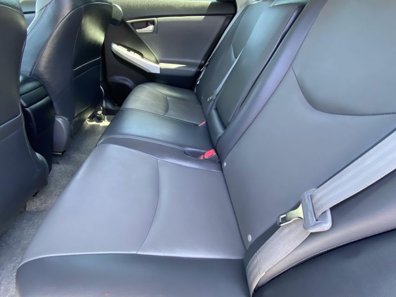 2014 Toyota Prius Plug-In AdvancedImage 15