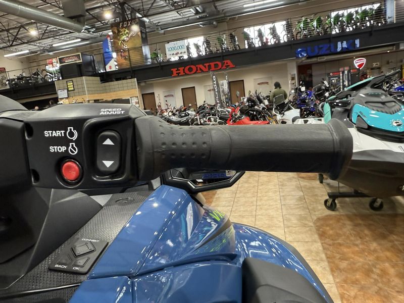 New 2025 Yamaha VX CRUISER HO W/AUDIO Image 8