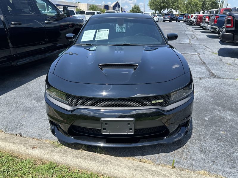 2022 Dodge Charger R/TImage 2