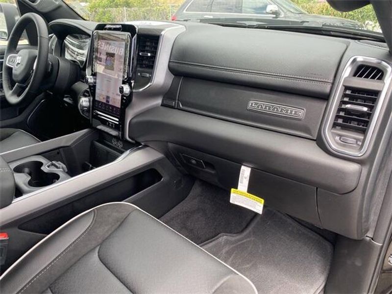 2025 RAM 1500 Laramie Crew Cab 4x4 5