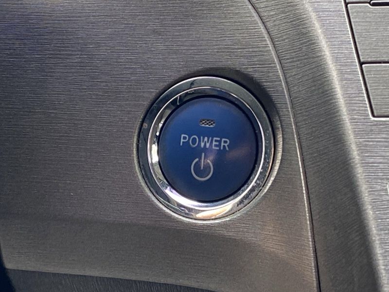 Used 2015 Toyota Prius ThreeImage 22