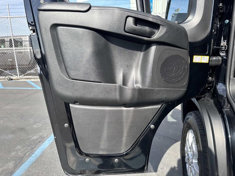 New 2026 RAM Promaster 1500 Slt Cargo Van High Roof 136' Wb