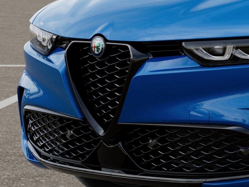 New 2025 Alfa Romeo Tonale AwdImage 33